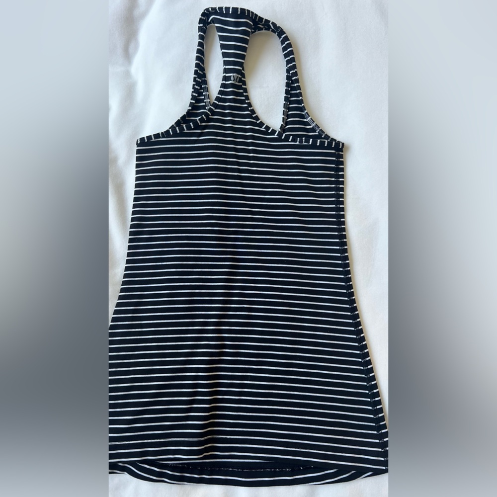 Lululemon Racer Back Tznk